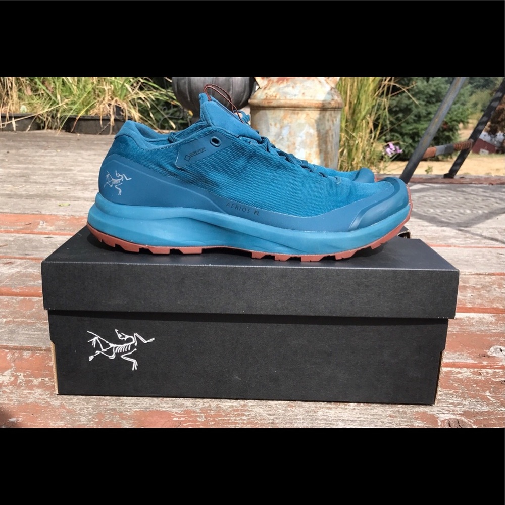 Arc’Teryx Aerios FL GTX M size 8 Mens